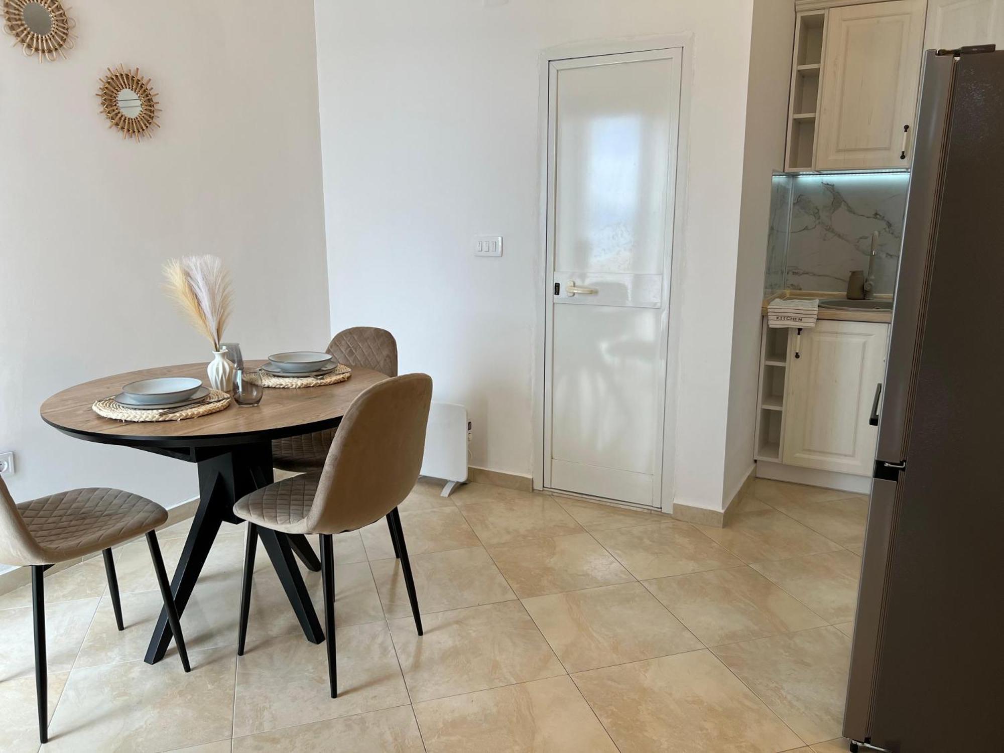 Apartments Aleksandar Свети-Стефан Экстерьер фото